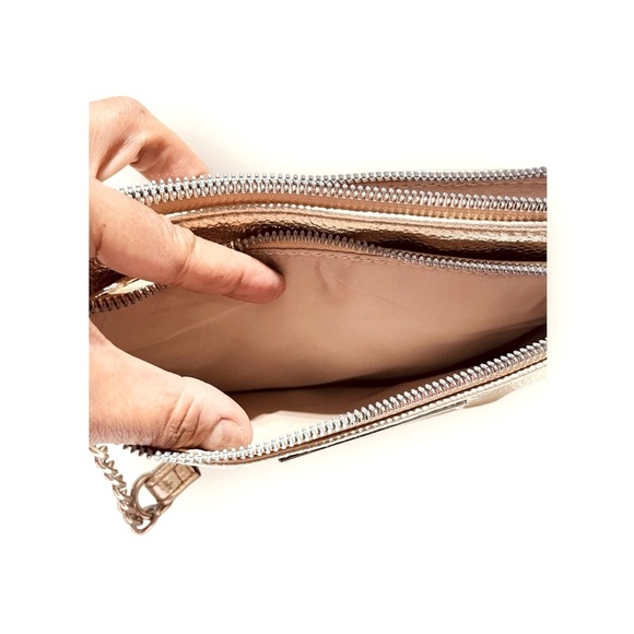 Nine West Metallic Gold Crossbody adjustable Strap bag/ Purse, party wedding - Picture 9 of 11